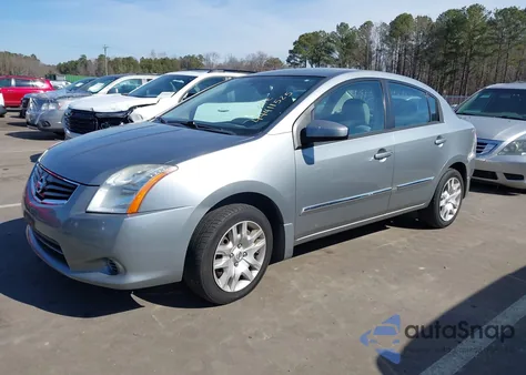2011 Nissan Sentra 2.0S z USA, uszkodzony, nr VIN 3N1AB6AP1BL714726